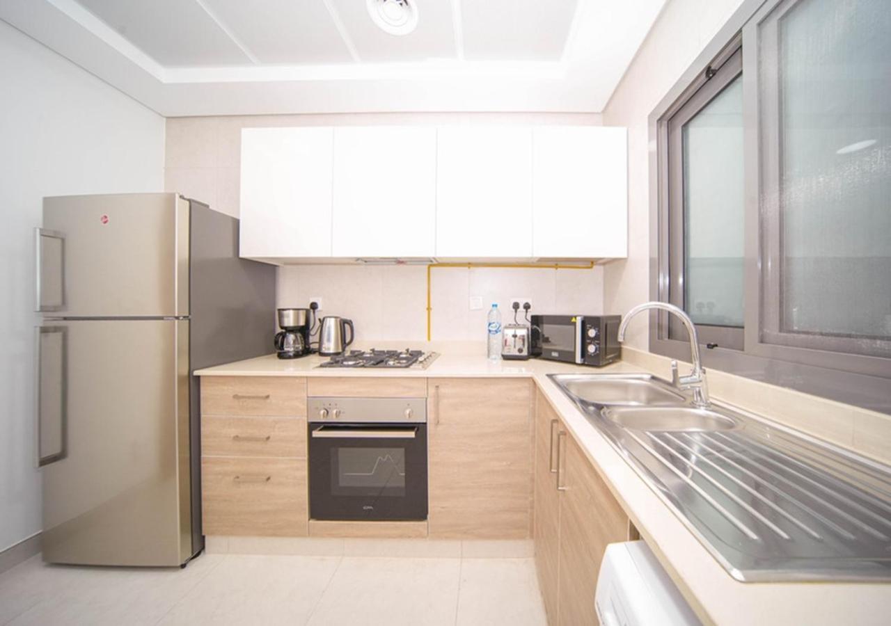 Elegant 2Br View With Rooftop Pool The Bay Dubai Luaran gambar