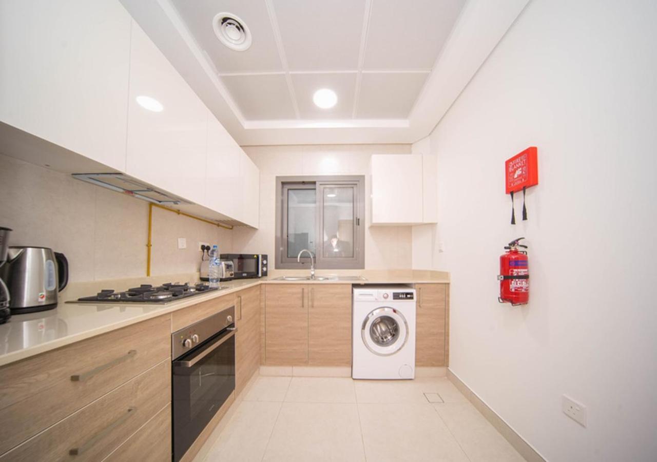 Elegant 2Br View With Rooftop Pool The Bay Dubai Luaran gambar