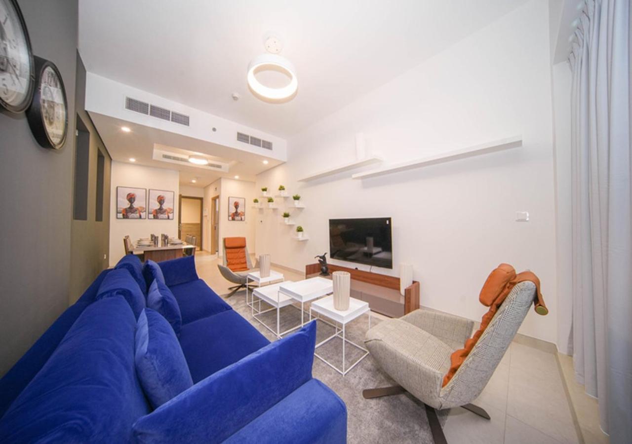 Elegant 2Br View With Rooftop Pool The Bay Dubai Luaran gambar